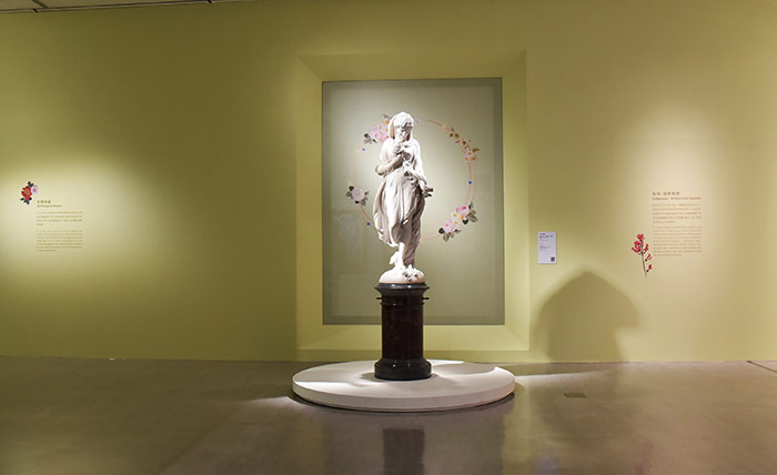 國美館「花之禮讚」展場--奇美博物館