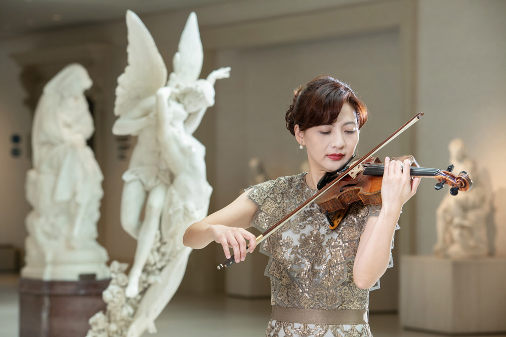 音樂策劃、小提琴-李宜錦