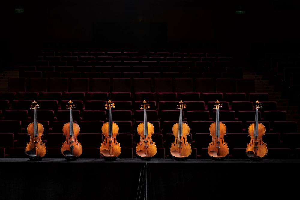 「瓜奈里家族.超凡之音」奇美提琴音樂饗宴,首次集結瓜奈里家族三代共7把傳世名琴,呈現製琴家族工藝的完整傳承與突破。